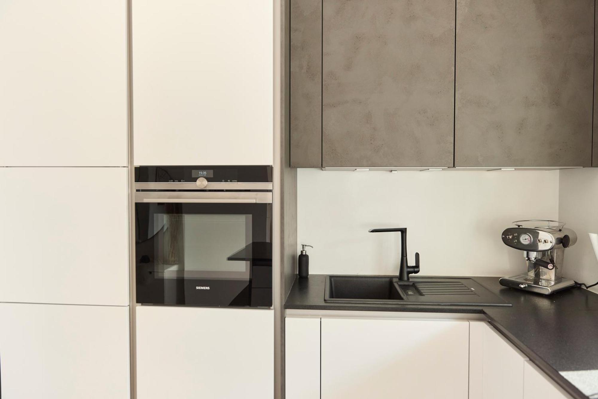 Helle Wohnung In Top Lage! Linz Ngoại thất bức ảnh